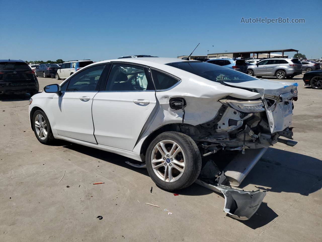 2018 Ford Fusion Se White vin: 3FA6P0H75JR272641