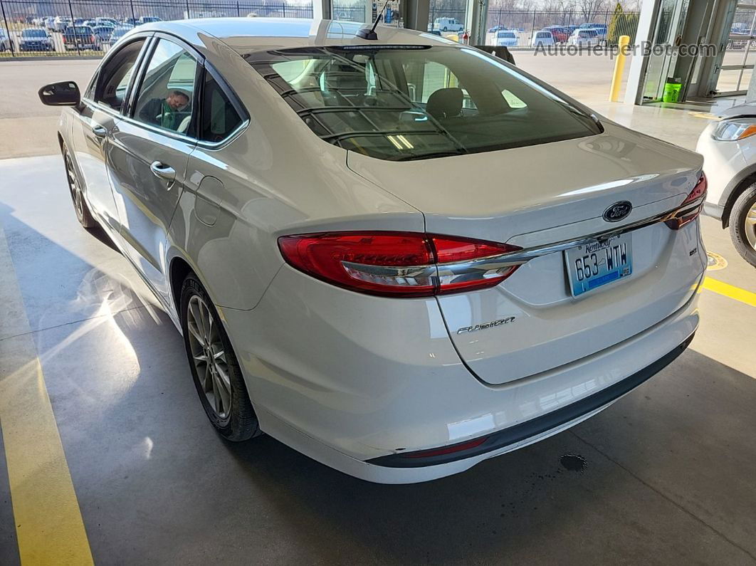 2017 Ford Fusion Se vin: 3FA6P0H76HR326832