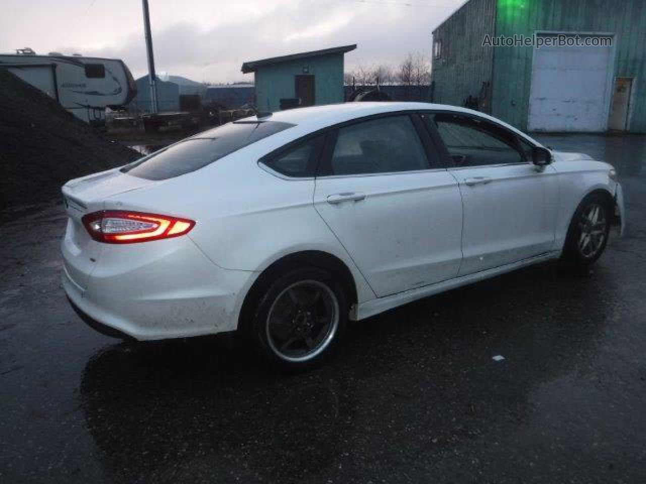 2013 Ford Fusion Se Белый vin: 3FA6P0H77DR143241