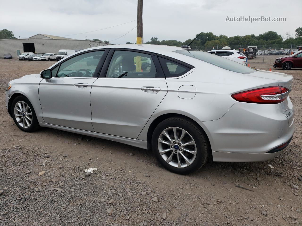 2017 Ford Fusion Se Silver vin: 3FA6P0H77HR173541