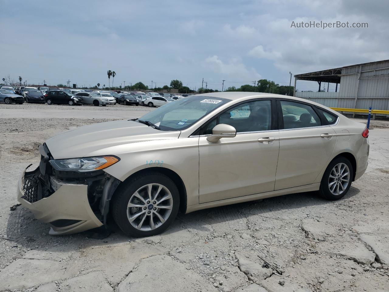 2017 Ford Fusion Se Gold vin: 3FA6P0H77HR382990