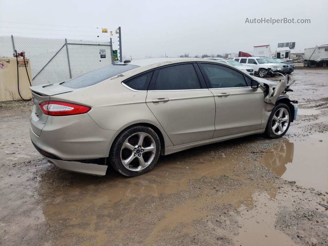 2015 Ford Fusion Se Gold vin: 3FA6P0H78FR125771