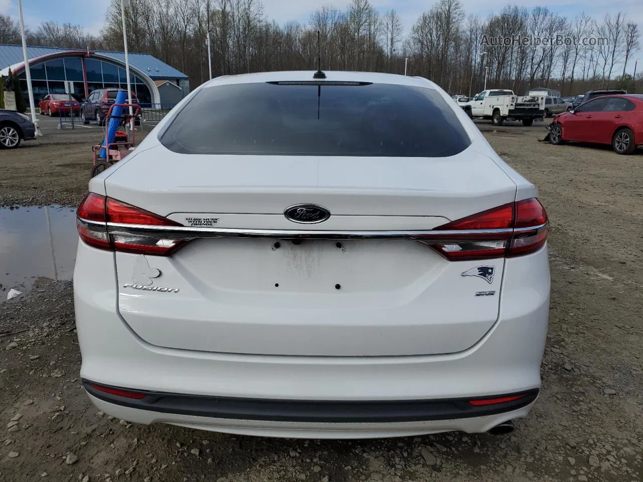 2018 Ford Fusion Se Белый vin: 3FA6P0H78JR146306