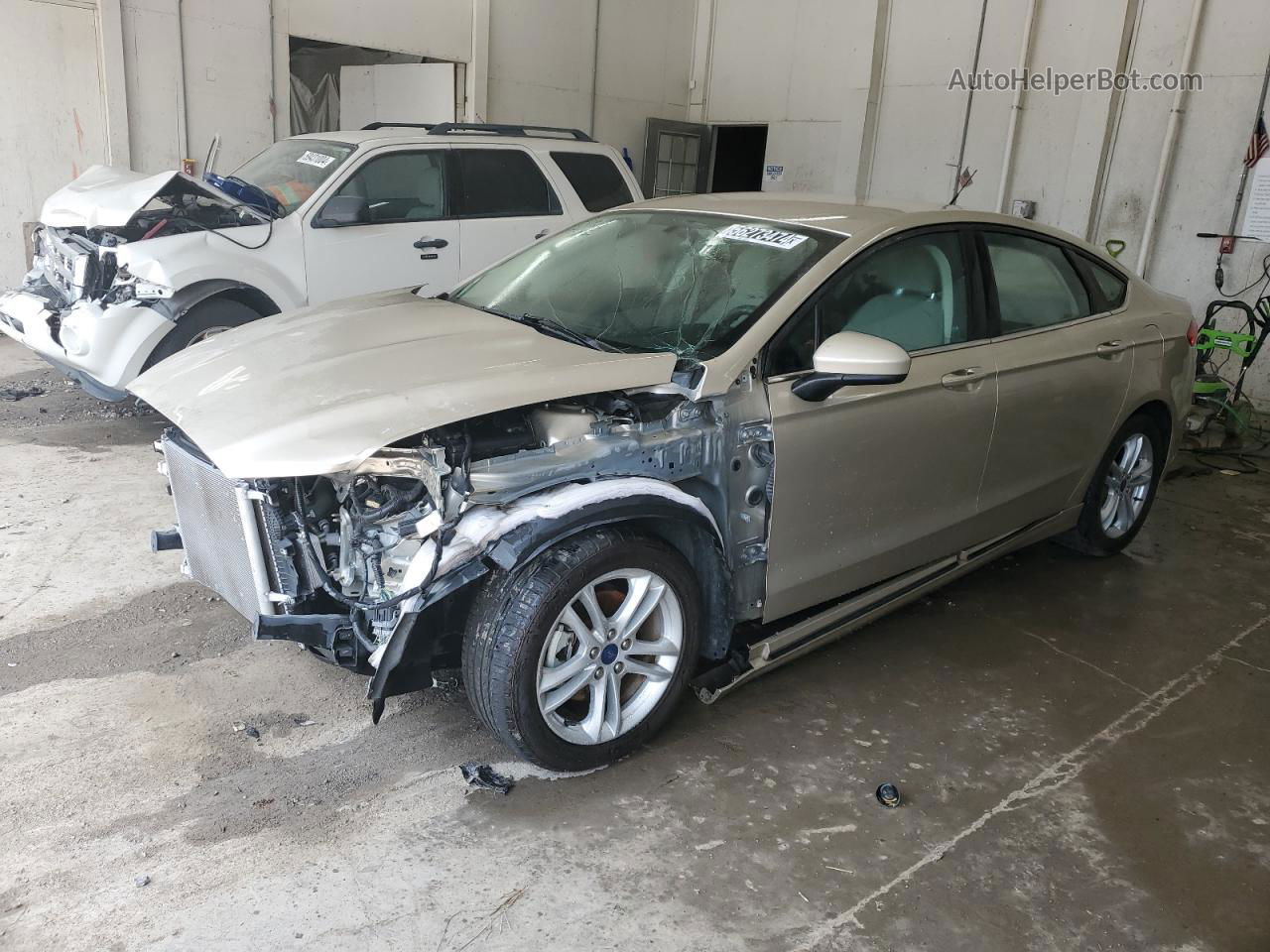 2018 Ford Fusion Se Cream vin: 3FA6P0H79JR159341