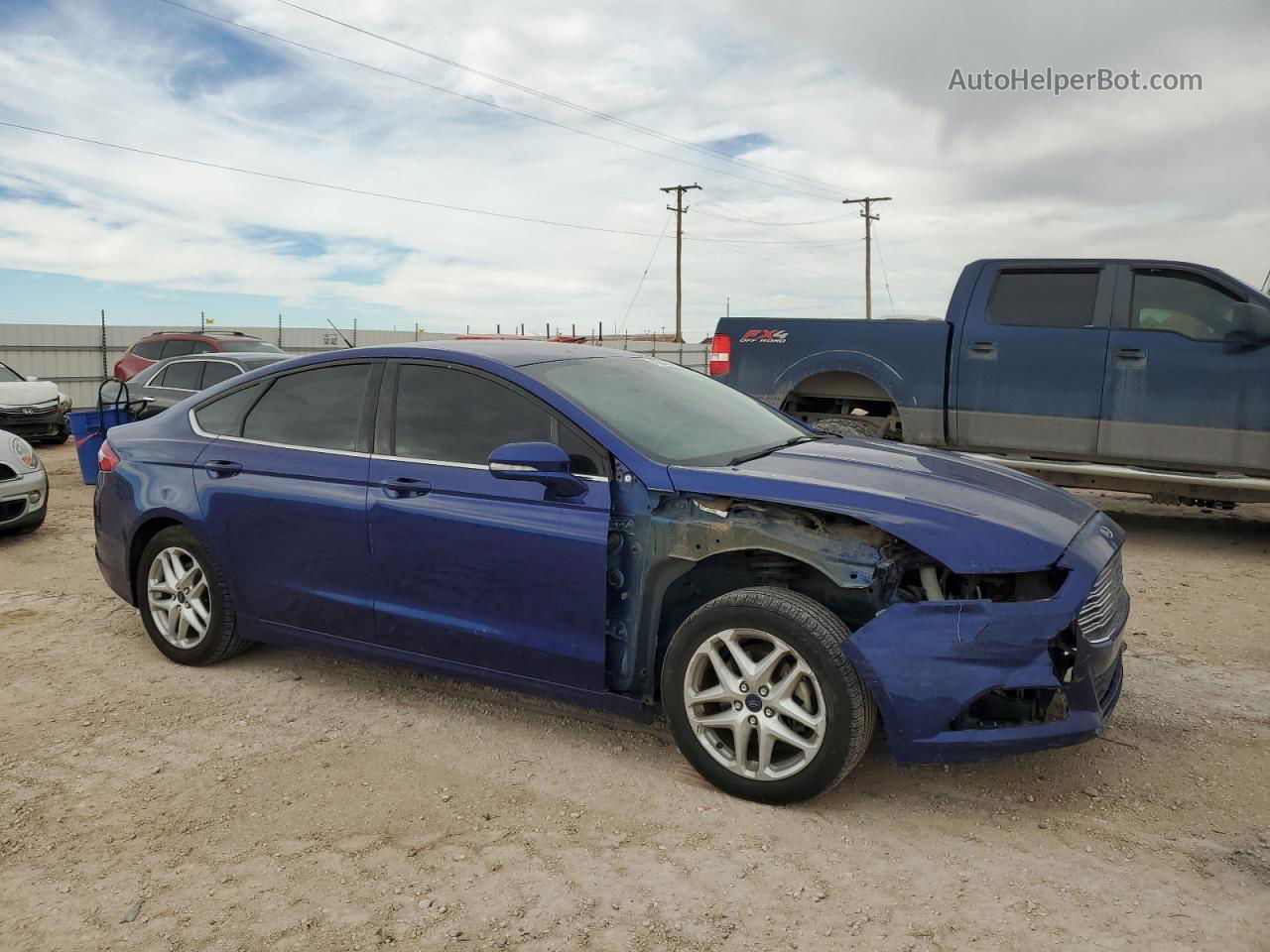 2014 Ford Fusion Se Синий vin: 3FA6P0H7XER244064