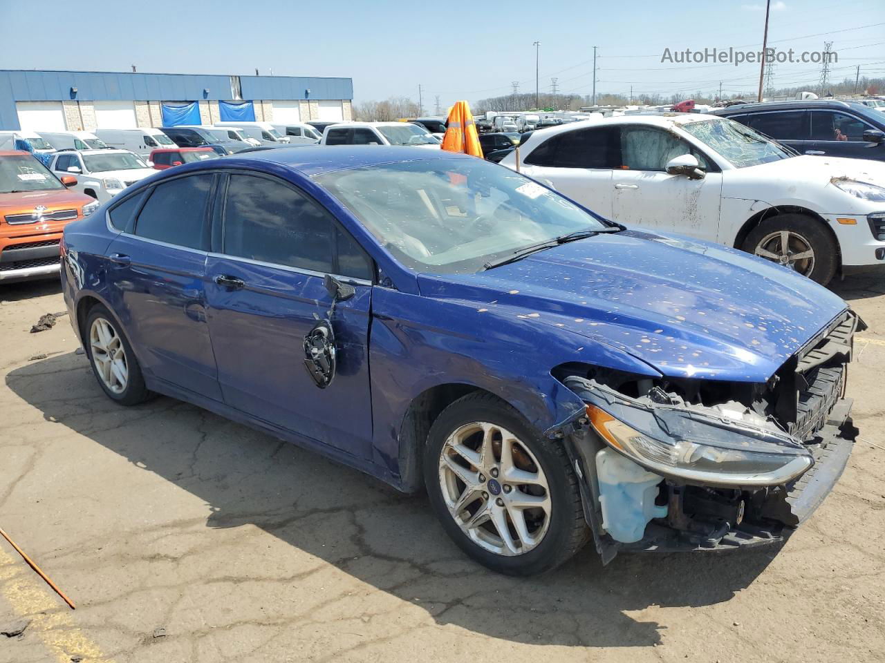 2014 Ford Fusion Se Синий vin: 3FA6P0H7XER375964