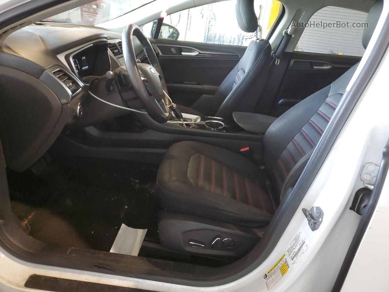 2013 Ford Fusion Se Белый vin: 3FA6P0H90DR316129