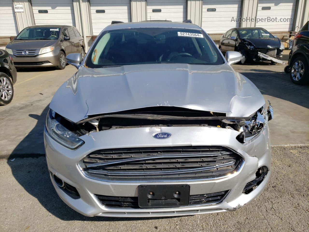 2014 Ford Fusion Se Серебряный vin: 3FA6P0H96ER320235