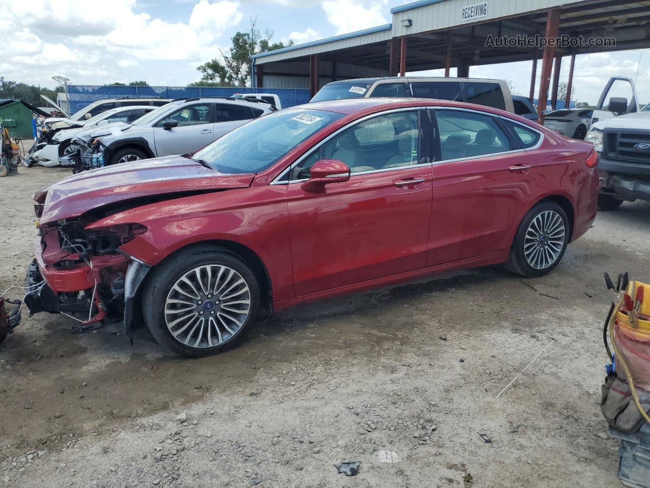 2017 Ford Fusion Se Red vin: 3FA6P0H98HR175400