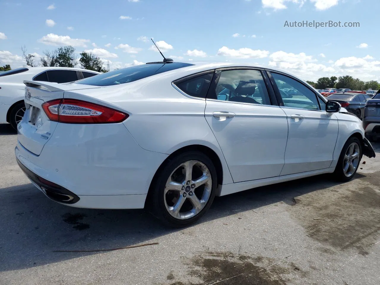 2016 Ford Fusion Se Белый vin: 3FA6P0H99GR155042