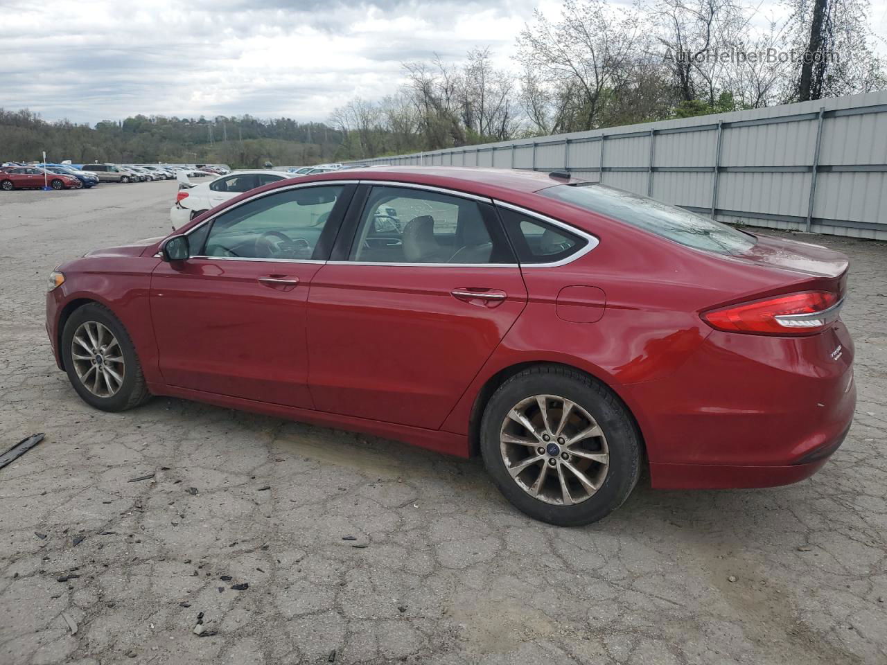 2017 Ford Fusion Se Burgundy vin: 3FA6P0HD0HR114711