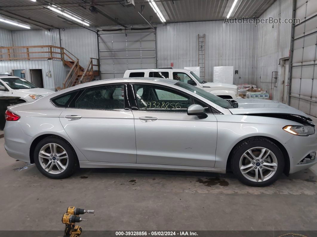 2018 Ford Fusion Se Серебряный vin: 3FA6P0HD0JR176826