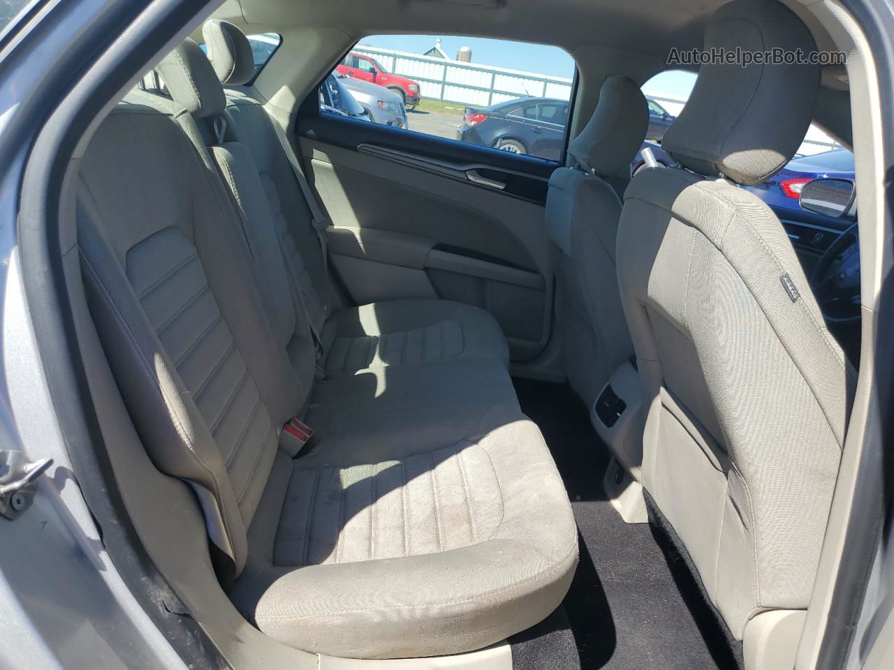 2019 Ford Fusion Se Silver vin: 3FA6P0HD0KR247931