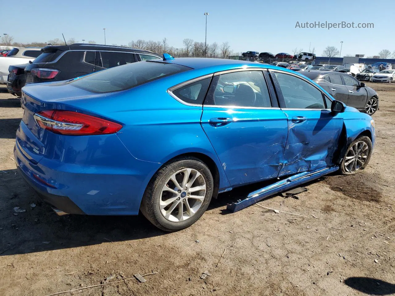 2020 Ford Fusion Se Синий vin: 3FA6P0HD0LR227857