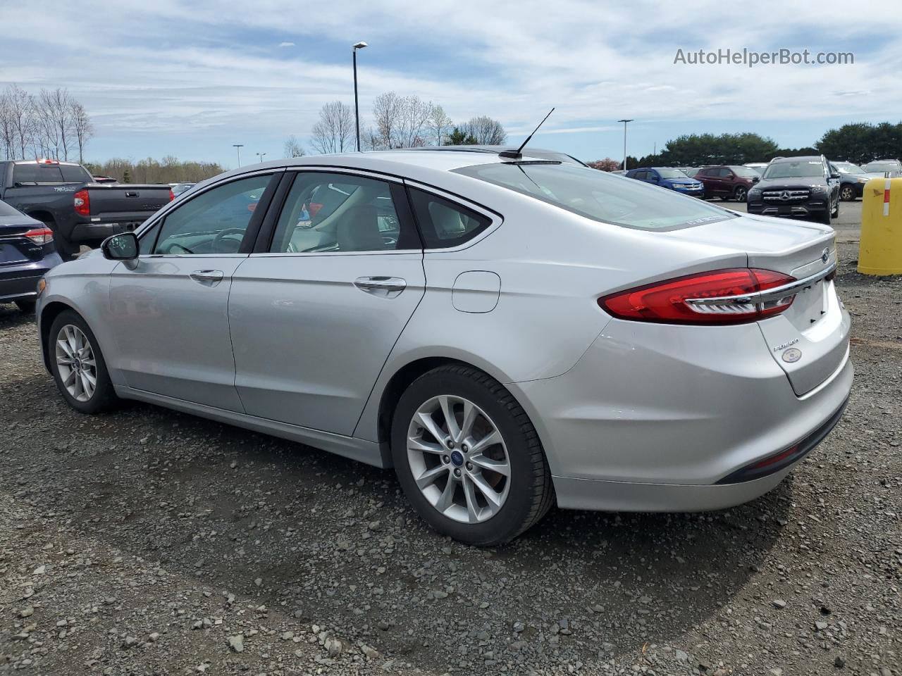 2017 Ford Fusion Se Silver vin: 3FA6P0HD1HR102017