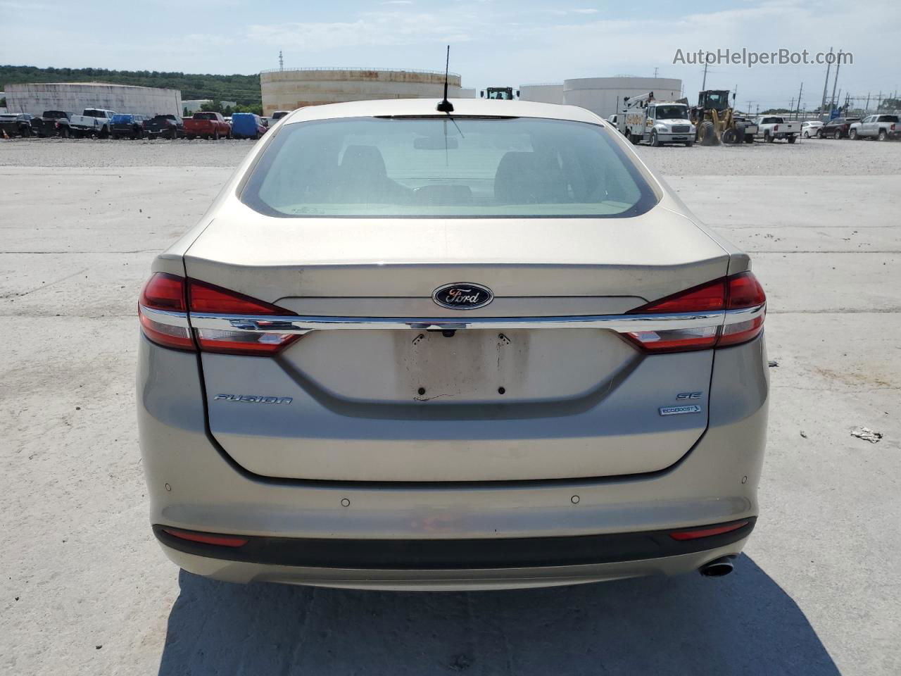 2017 Ford Fusion Se Tan vin: 3FA6P0HD1HR395837