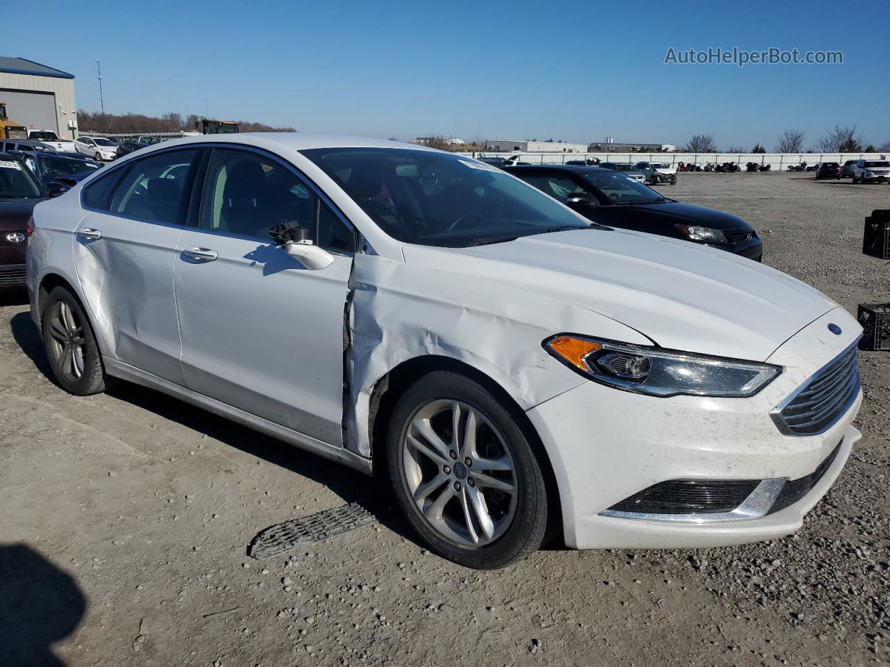 2018 Ford Fusion Se Белый vin: 3FA6P0HD1JR198124