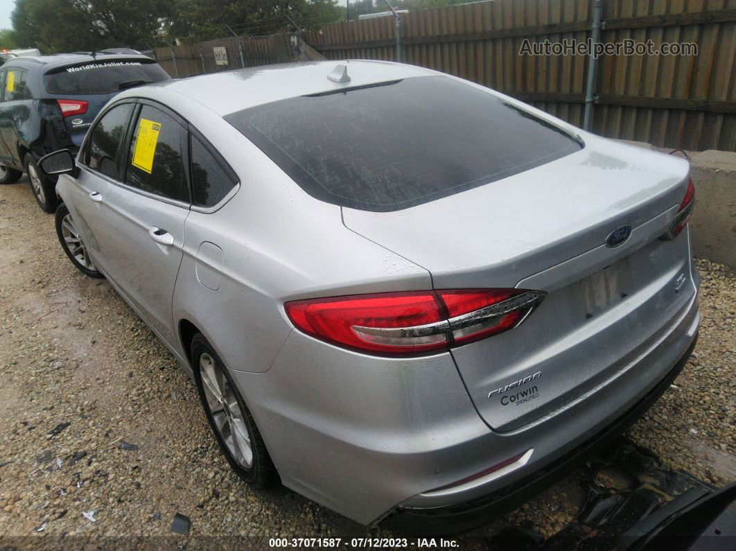 2019 Ford Fusion Se Серебряный vin: 3FA6P0HD1KR108357