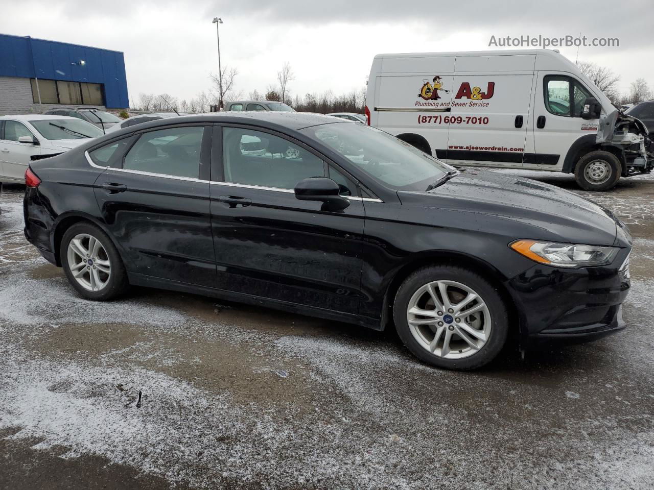 2018 Ford Fusion Se Черный vin: 3FA6P0HD3JR175931