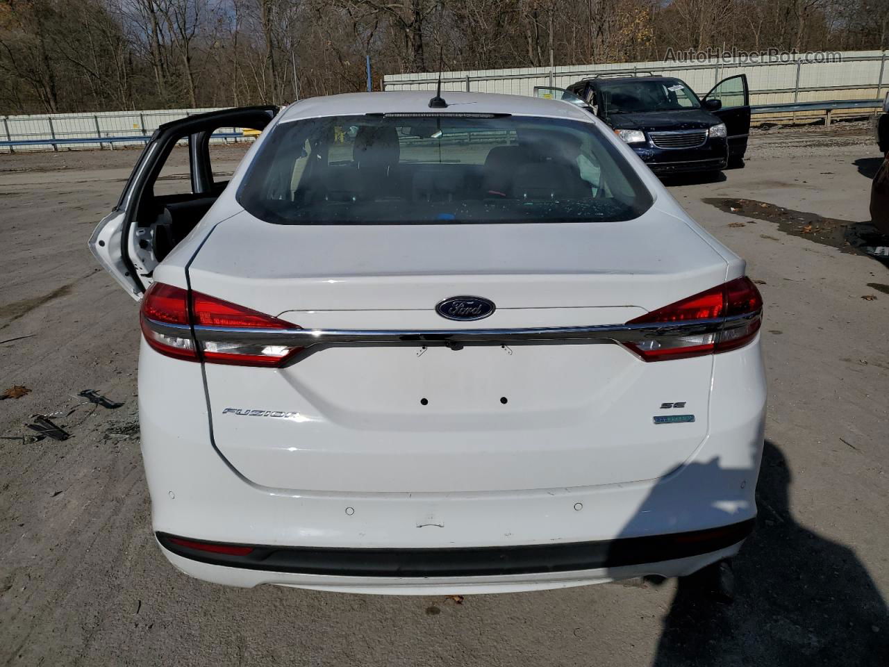 2018 Ford Fusion Se Белый vin: 3FA6P0HD3JR184919