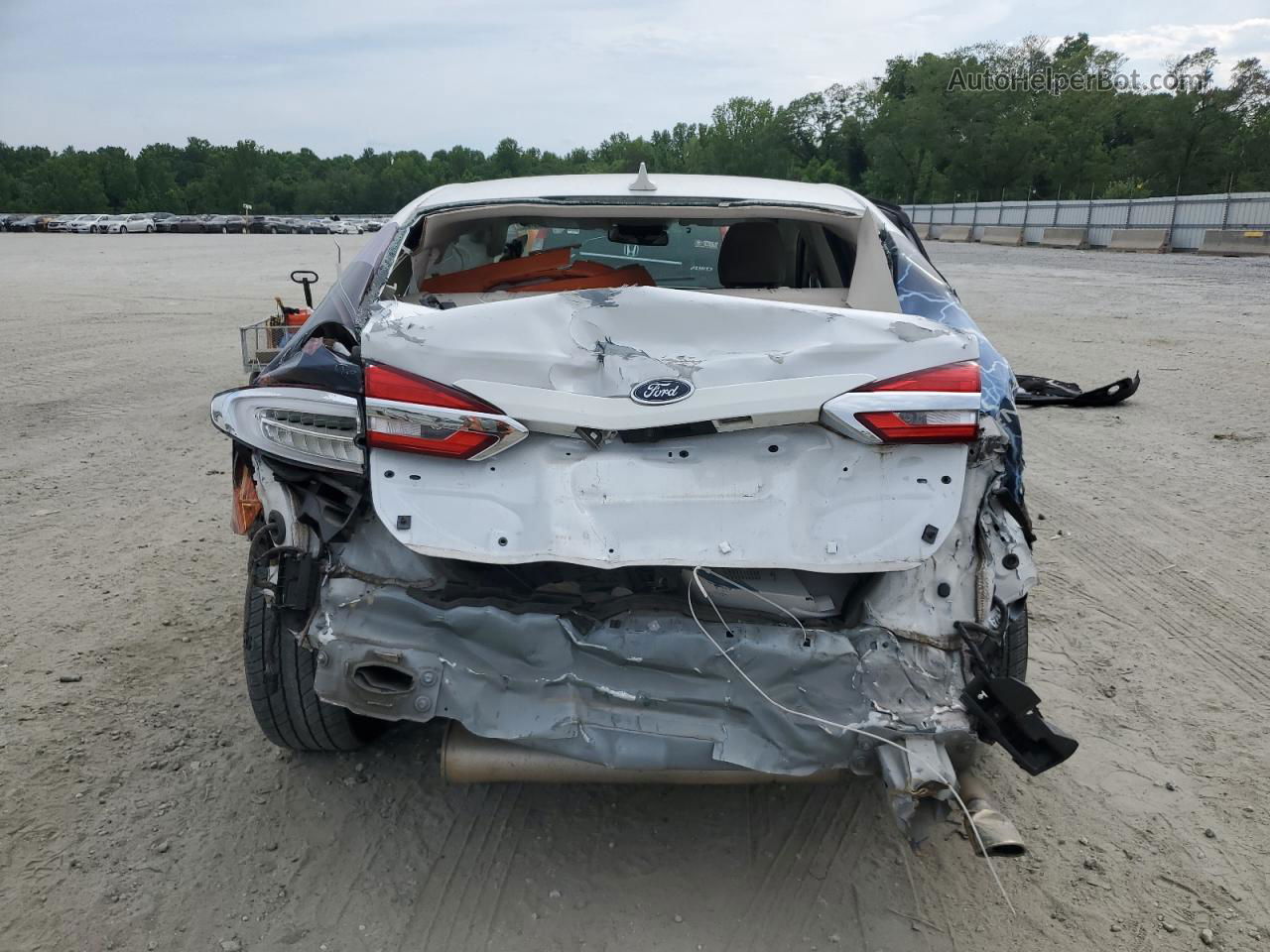 2019 Ford Fusion Se White vin: 3FA6P0HD3KR186431