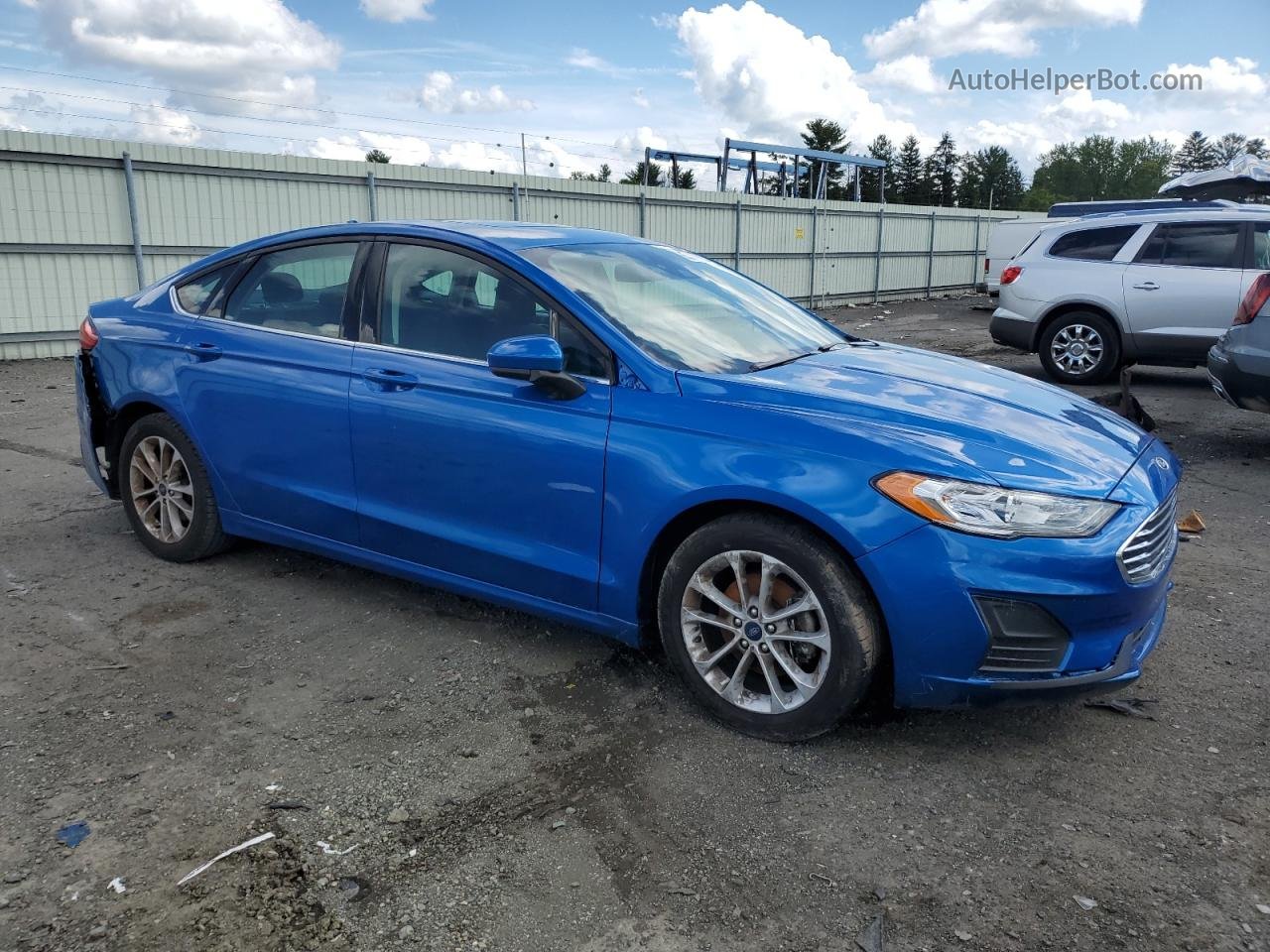 2020 Ford Fusion Se Синий vin: 3FA6P0HD3LR202404