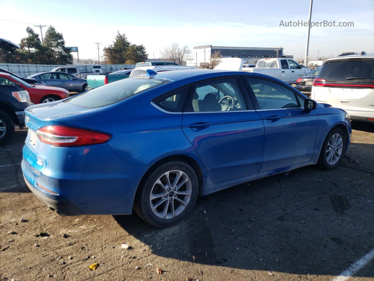 2019 Ford Fusion Se Синий vin: 3FA6P0HD4KR249486