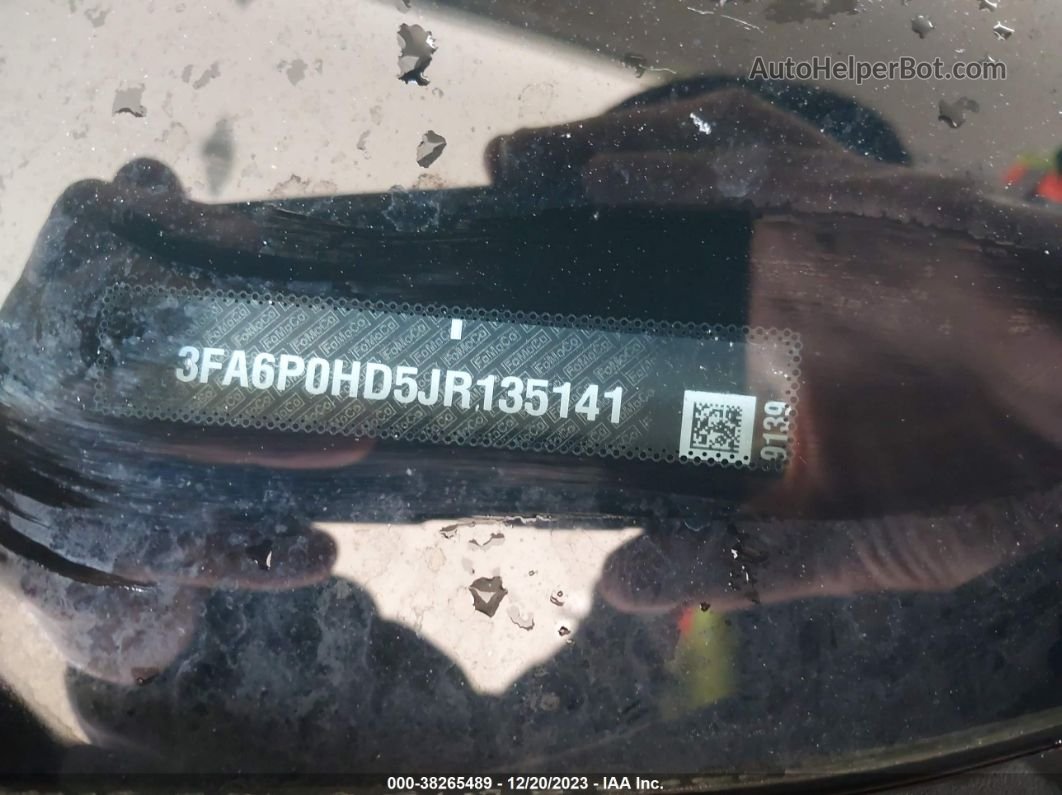 2018 Ford Fusion Se Black vin: 3FA6P0HD5JR135141