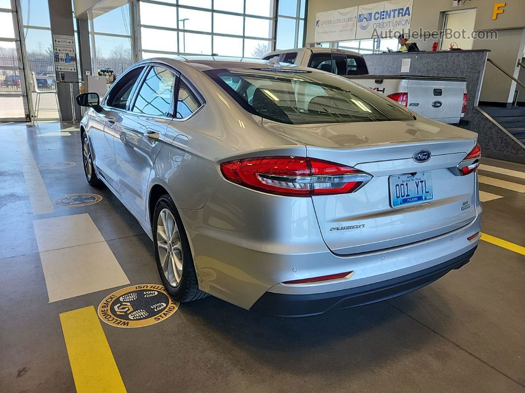 2019 Ford Fusion Se vin: 3FA6P0HD5KR152426