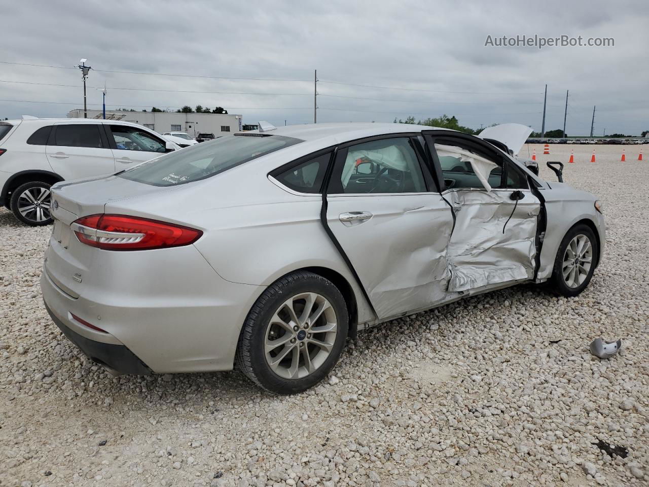 2019 Ford Fusion Se Silver vin: 3FA6P0HD5KR215475