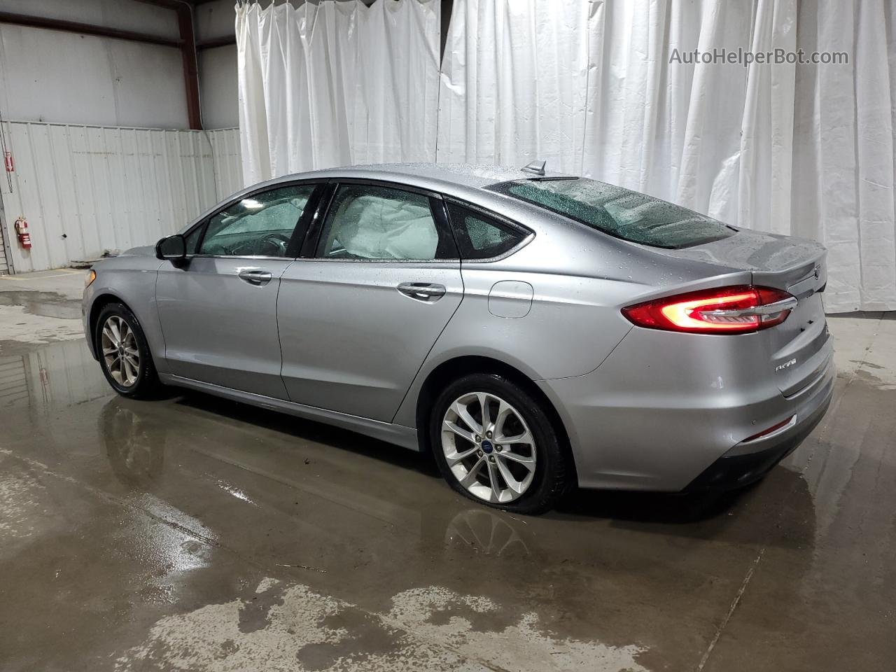 2020 Ford Fusion Se Серебряный vin: 3FA6P0HD5LR156378