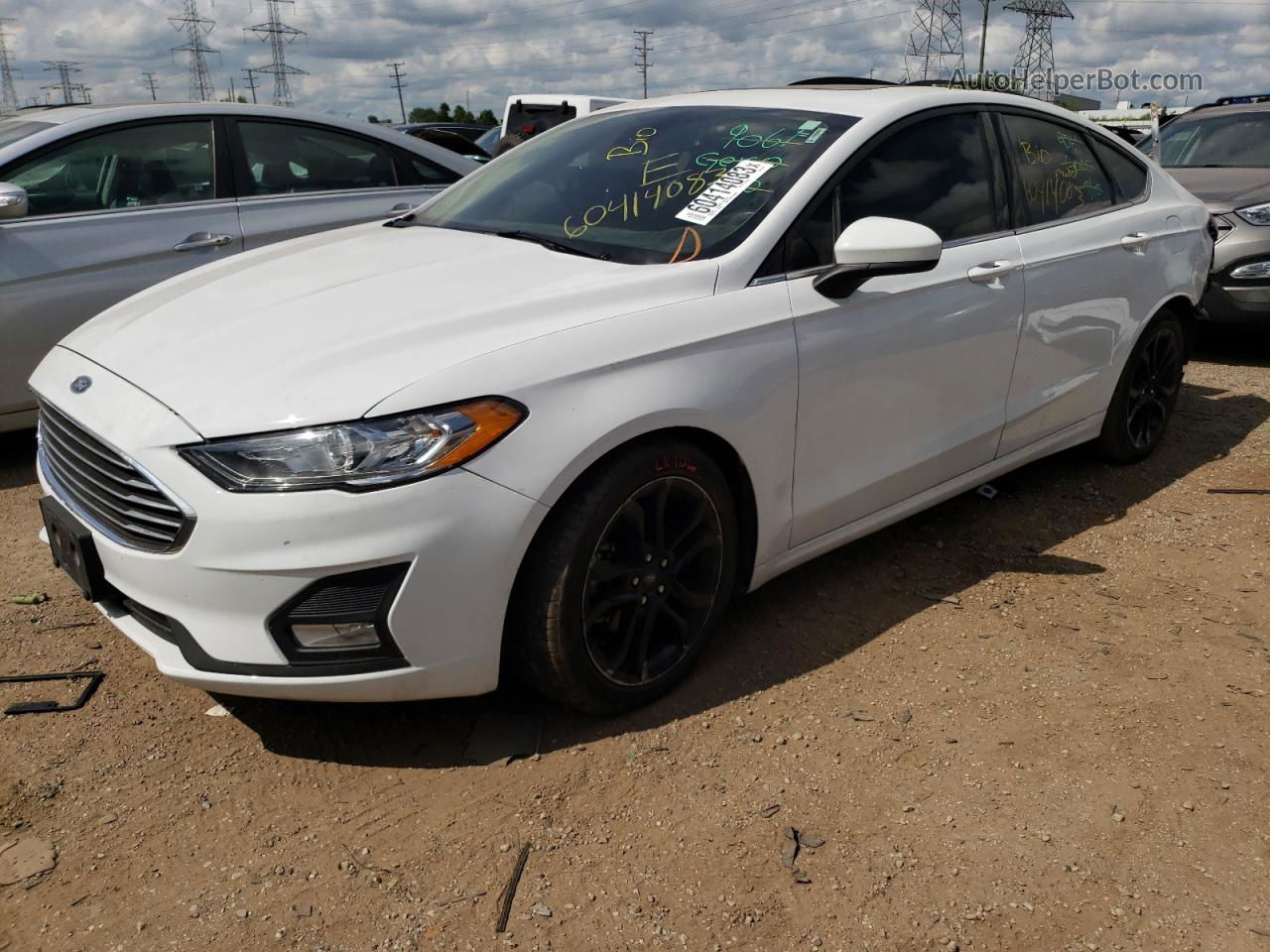 2020 Ford Fusion Se Белый vin: 3FA6P0HD5LR233184