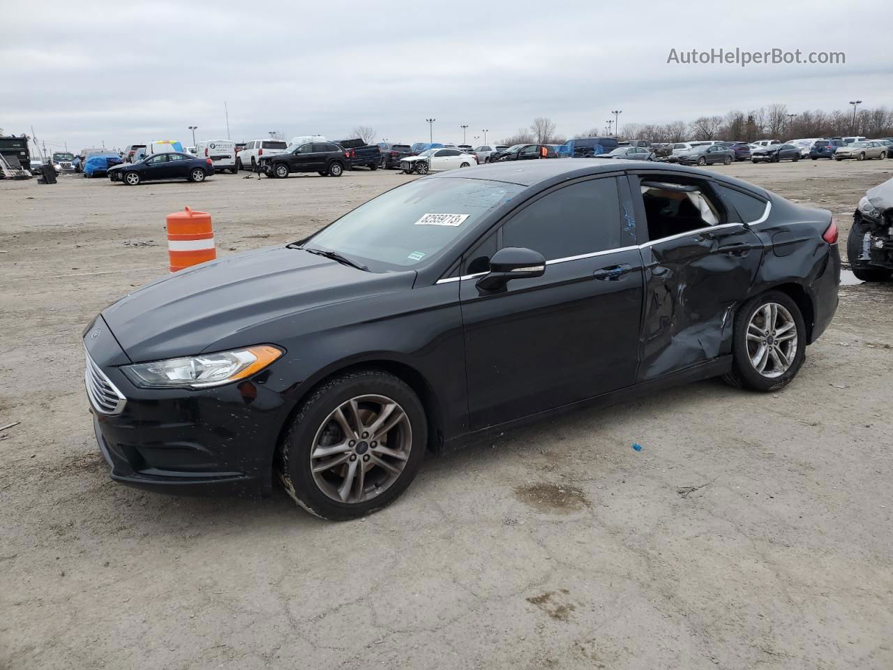 2018 Ford Fusion Se Черный vin: 3FA6P0HD6JR189113