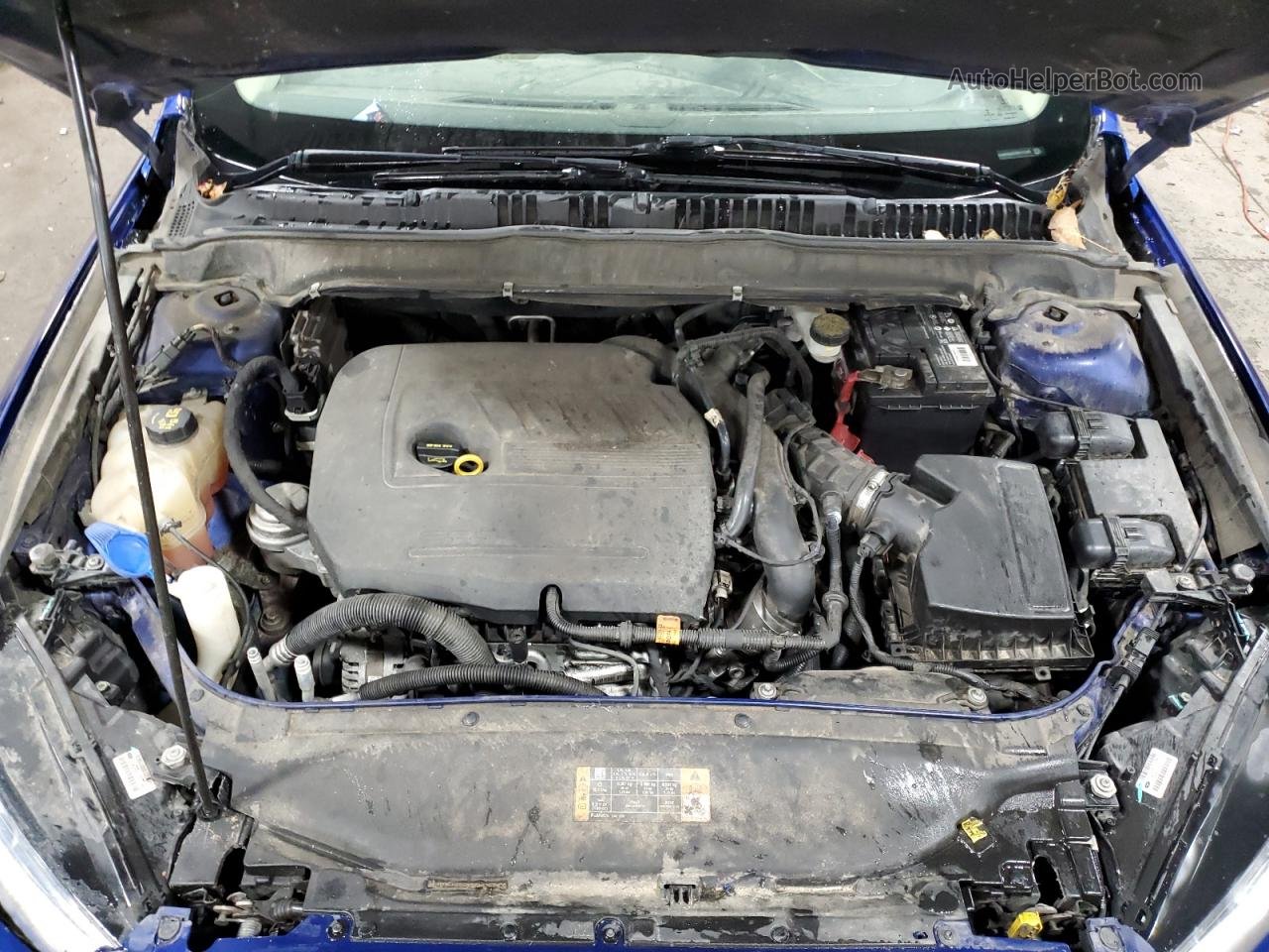 2014 Ford Fusion Se Синий vin: 3FA6P0HD7ER111333
