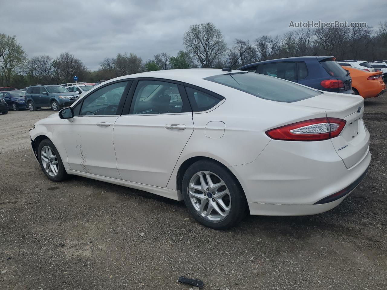 2014 Ford Fusion Se Белый vin: 3FA6P0HD7ER202103