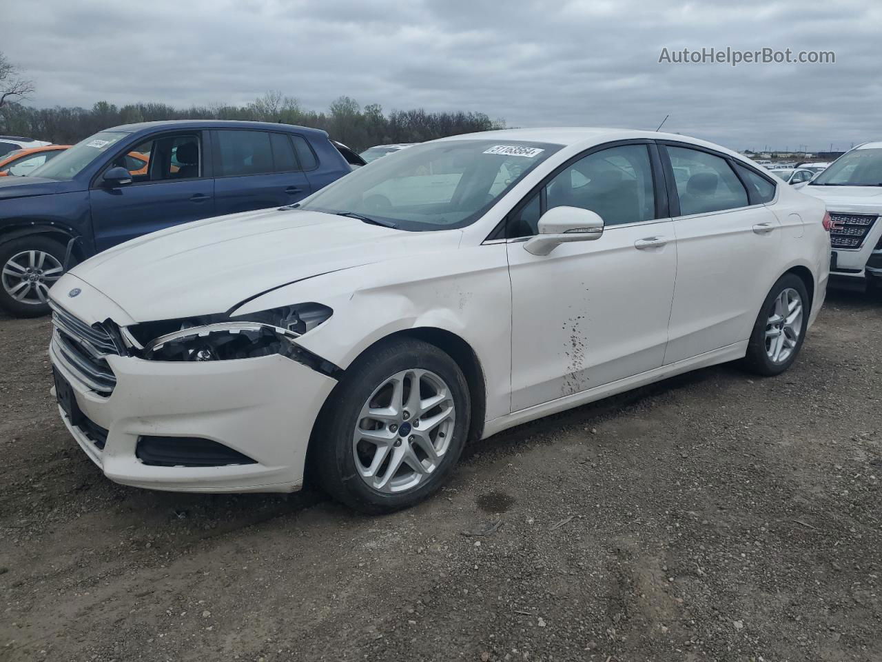 2014 Ford Fusion Se Белый vin: 3FA6P0HD7ER202103