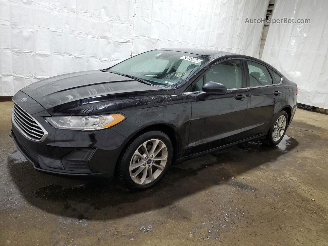 2019 Ford Fusion Se Черный vin: 3FA6P0HD7KR203411