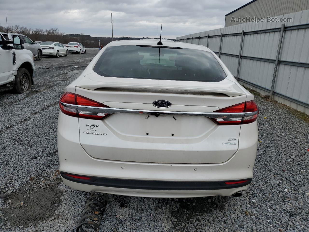 2017 Ford Fusion Se Белый vin: 3FA6P0HD8HR189365