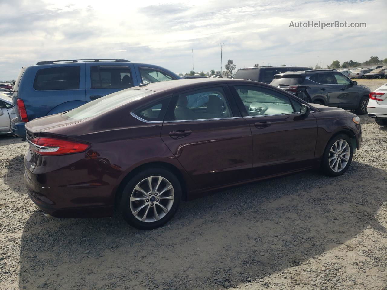 2017 Ford Fusion Se Бордовый vin: 3FA6P0HD8HR215981