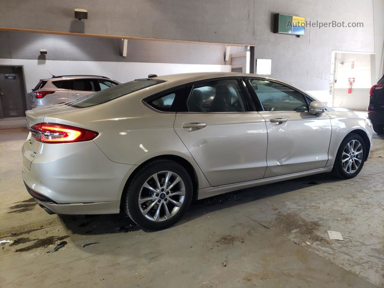 2017 Ford Fusion Se Beige vin: 3FA6P0HD8HR289336