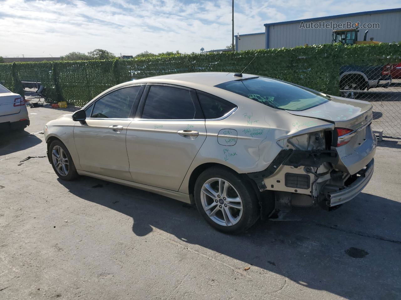 2018 Ford Fusion Se Beige vin: 3FA6P0HD8JR106782