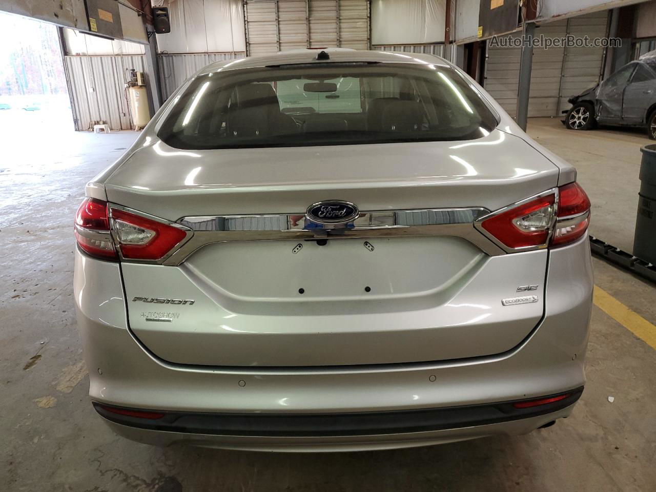 2018 Ford Fusion Se Серебряный vin: 3FA6P0HD8JR154508