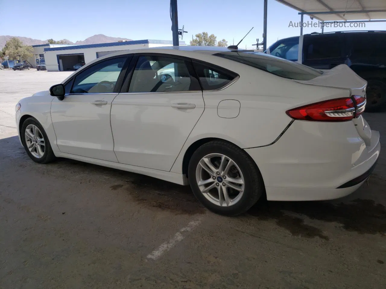 2018 Ford Fusion Se White vin: 3FA6P0HD8JR158784