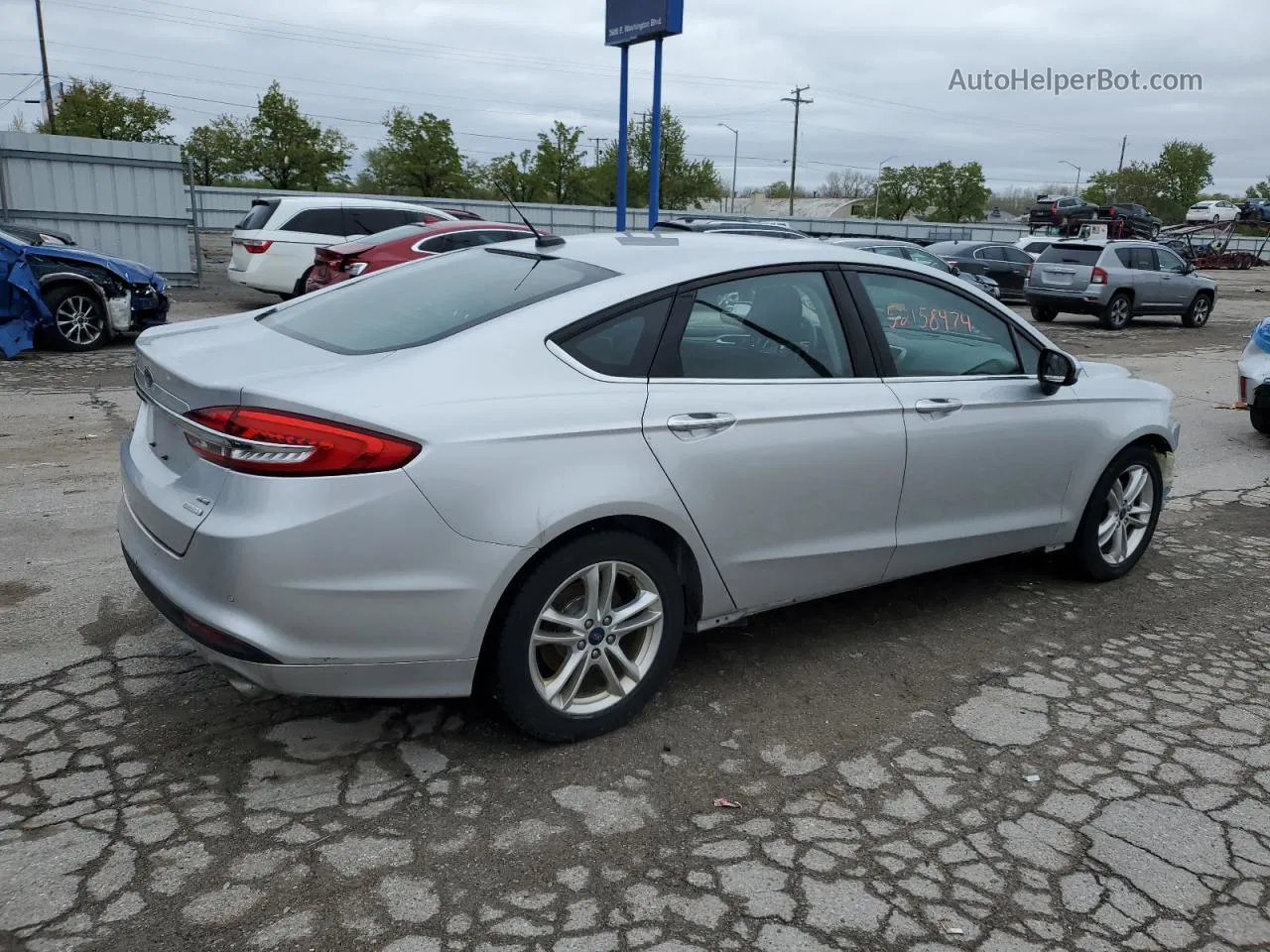 2018 Ford Fusion Se Silver vin: 3FA6P0HD8JR266774