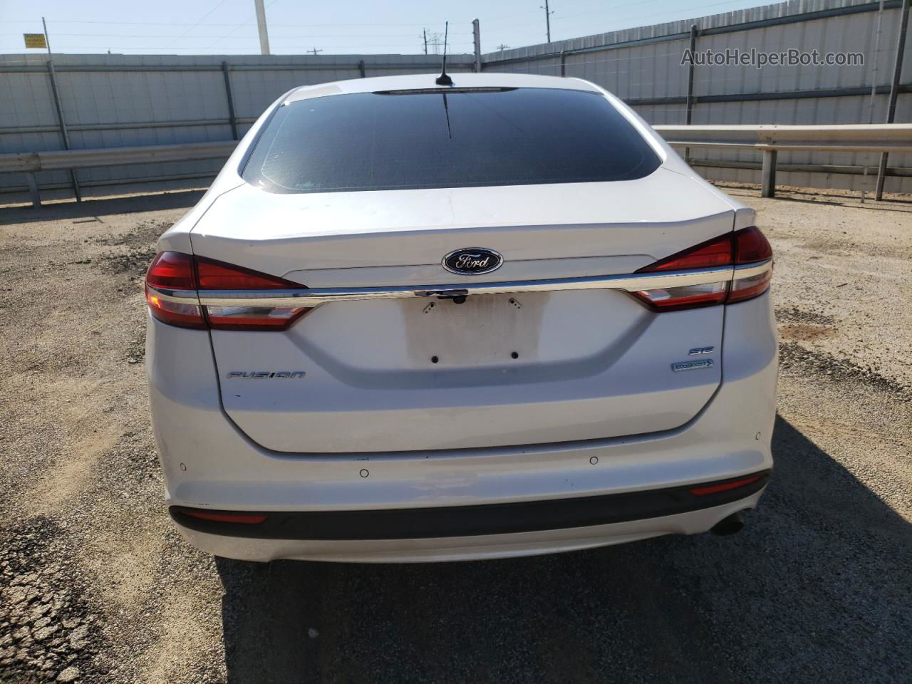 2018 Ford Fusion Se White vin: 3FA6P0HD8JR267438