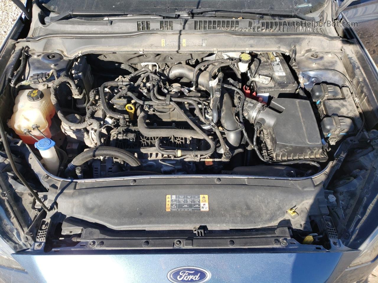 2018 Ford Fusion Se Blue vin: 3FA6P0HD8JR280870
