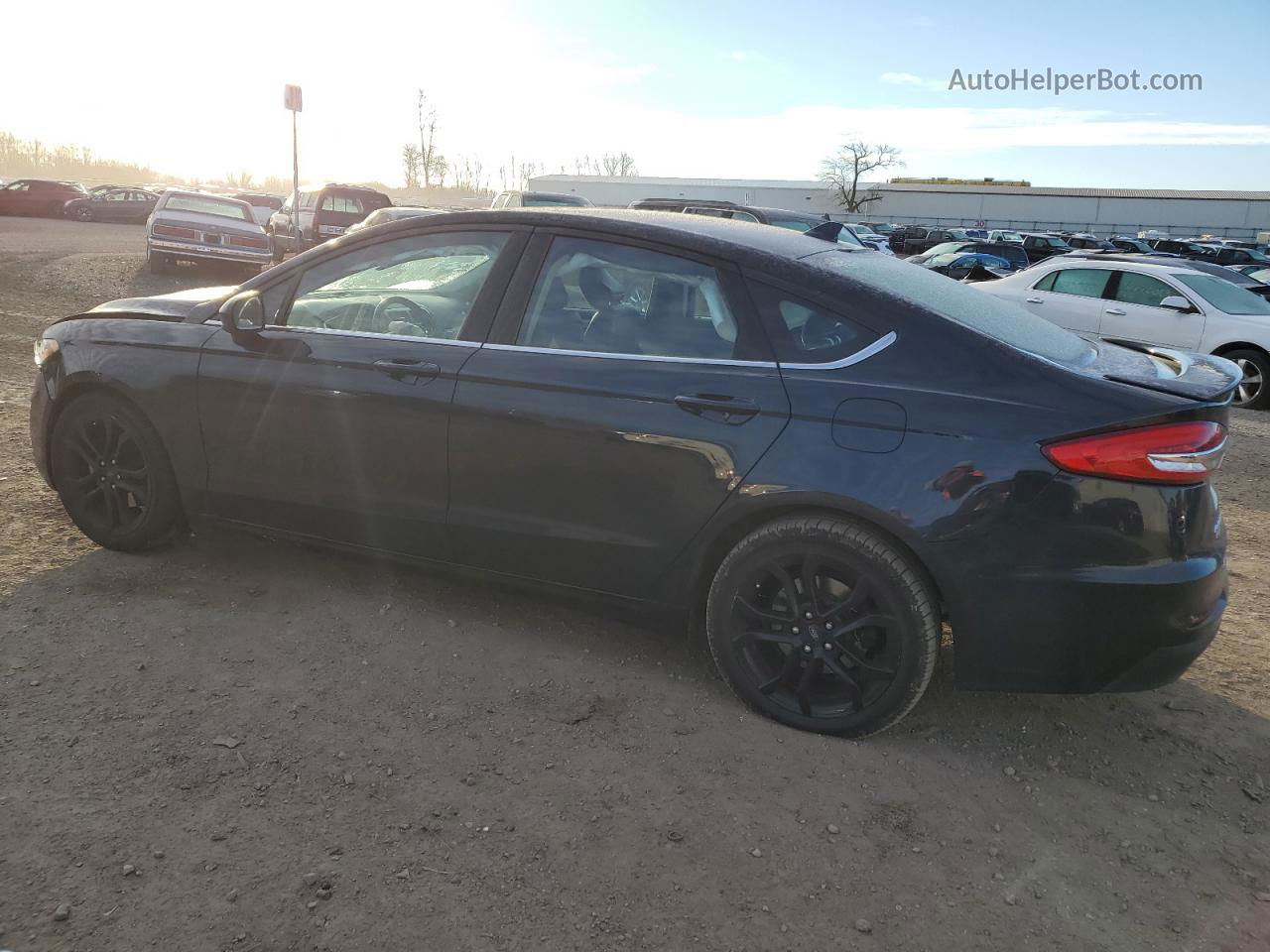 2020 Ford Fusion Se Синий vin: 3FA6P0HD8LR155273