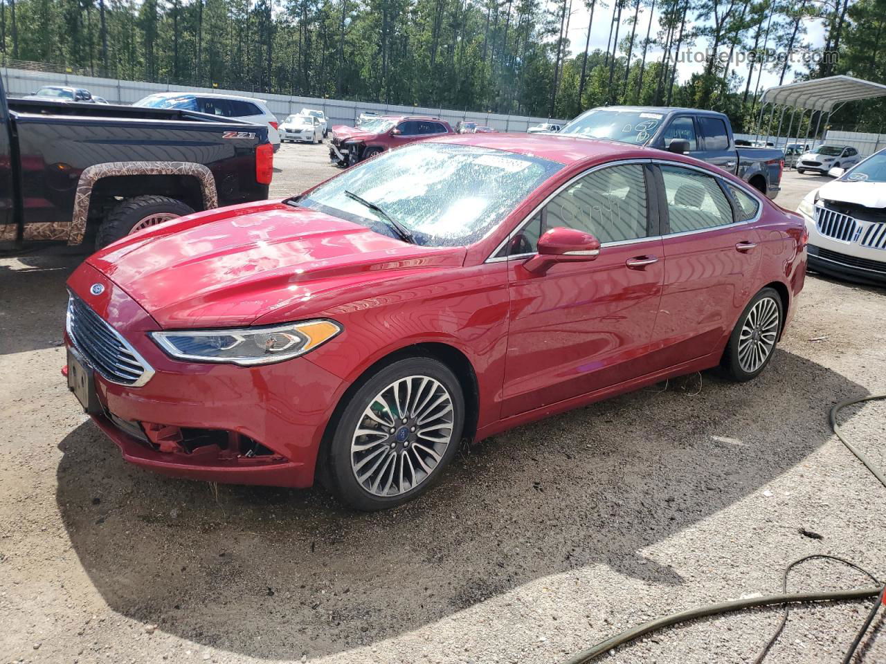 2018 Ford Fusion Se Red vin: 3FA6P0HD9JR251720