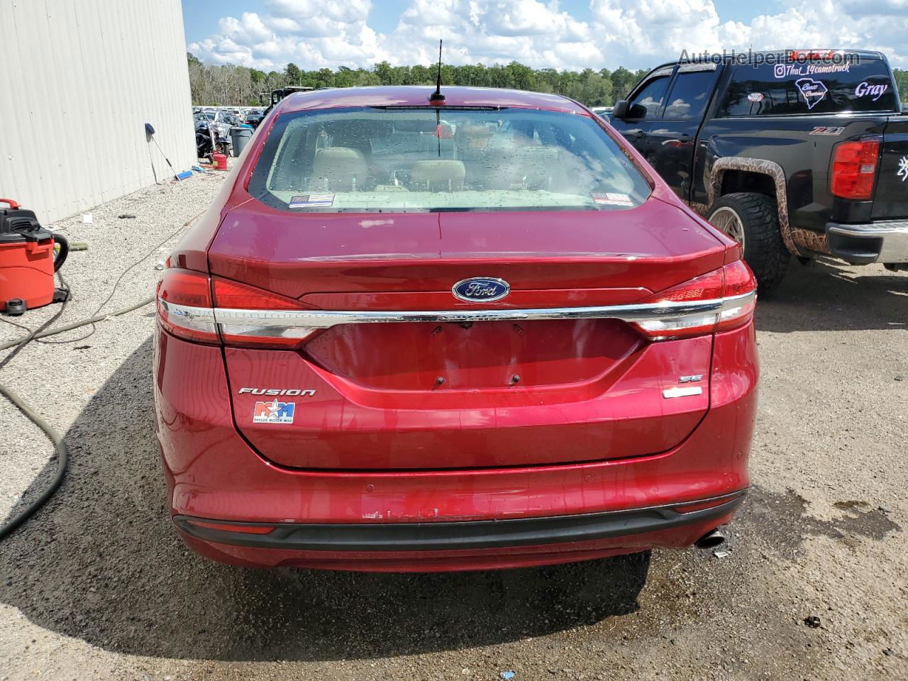 2018 Ford Fusion Se Red vin: 3FA6P0HD9JR251720