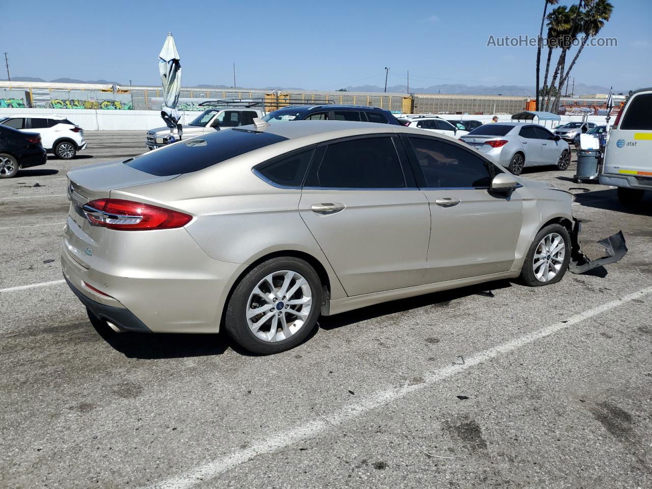 2019 Ford Fusion Se Gold vin: 3FA6P0HD9KR148587